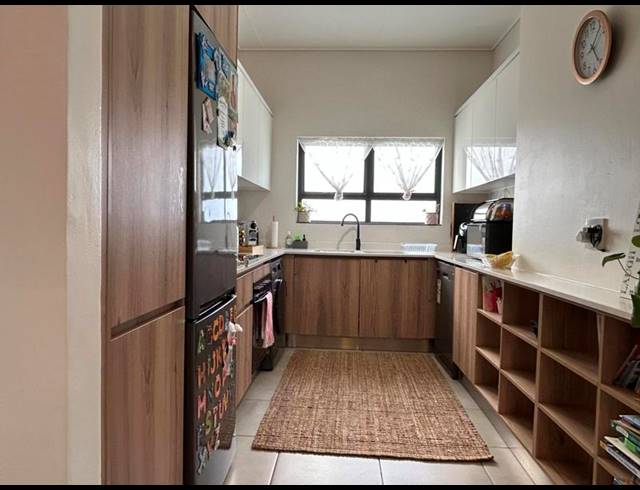 2 BEDROOM PROPERTY TO RENT IN SANDOWN